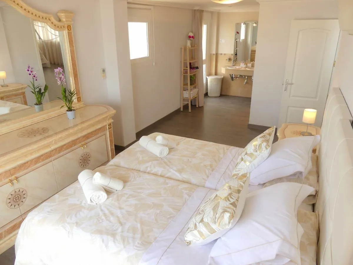 Apartment Duplex La Carihuela 1ª Linea De Playa Apartamento Costa Del Sol Torremolinos