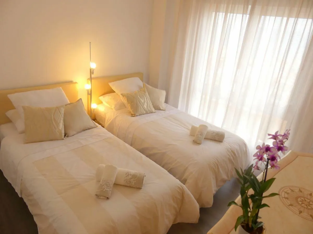 Duplex La Carihuela 1ª Linea De Playa Apartamento Costa Del Sol Torremolinos 0*,  Spain